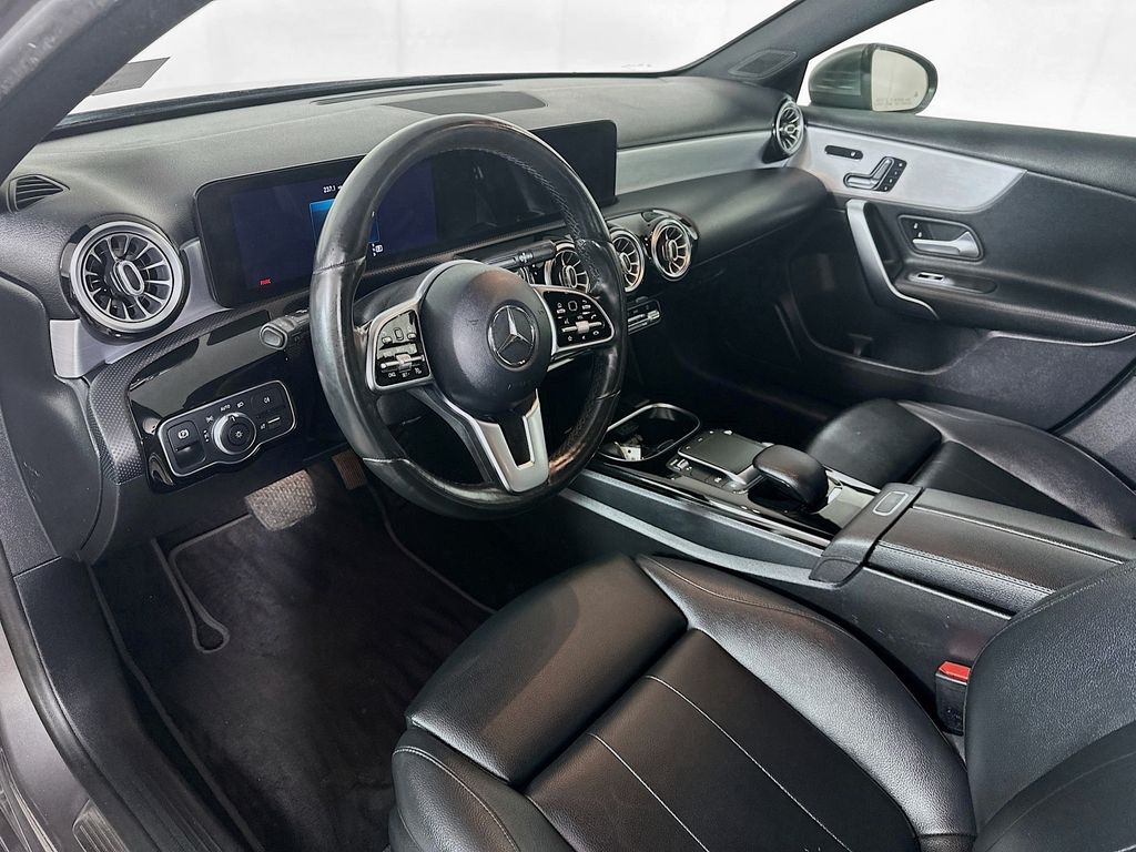 Used 2021 Gray Mercedes-Benz A 220 image 30