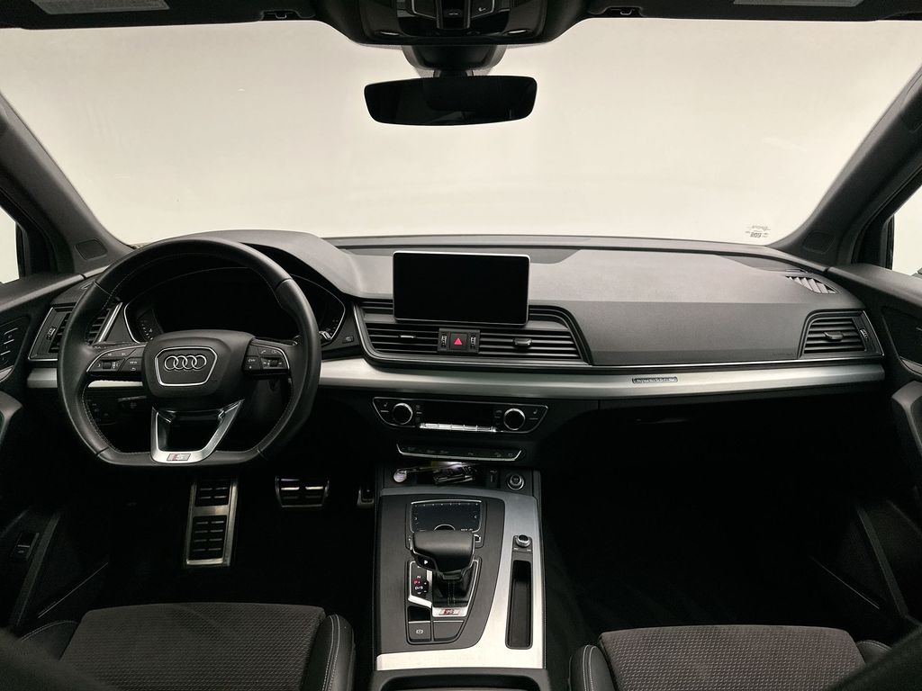 Thumbnail: 2020 Audi SQ5 - 8