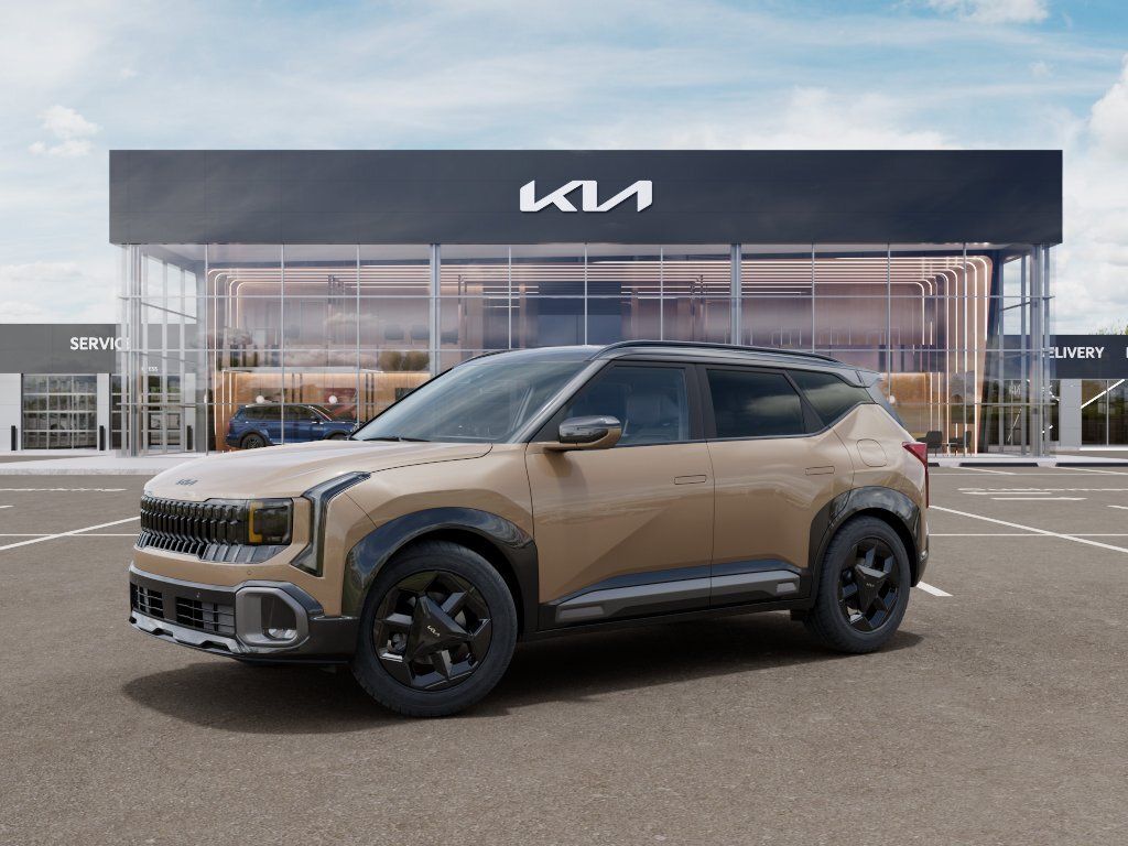 New 2027 Brown Kia X-Line S image 3