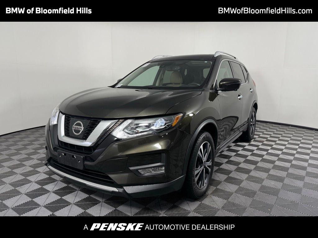 Thumbnail: 2017 Nissan Rogue - 1
