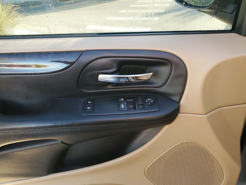 Used Car 2013 Dodge Grand Caravan  Se For Sale Under $10,000 In Austin, Texas