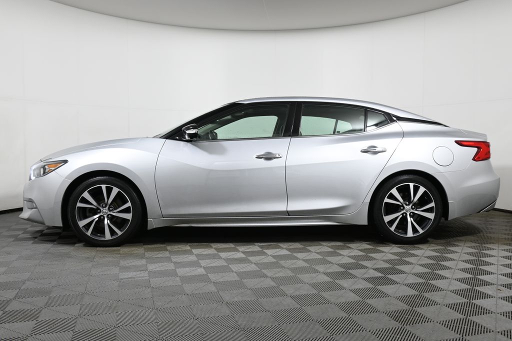 2017 Nissan Maxima Platinum 2