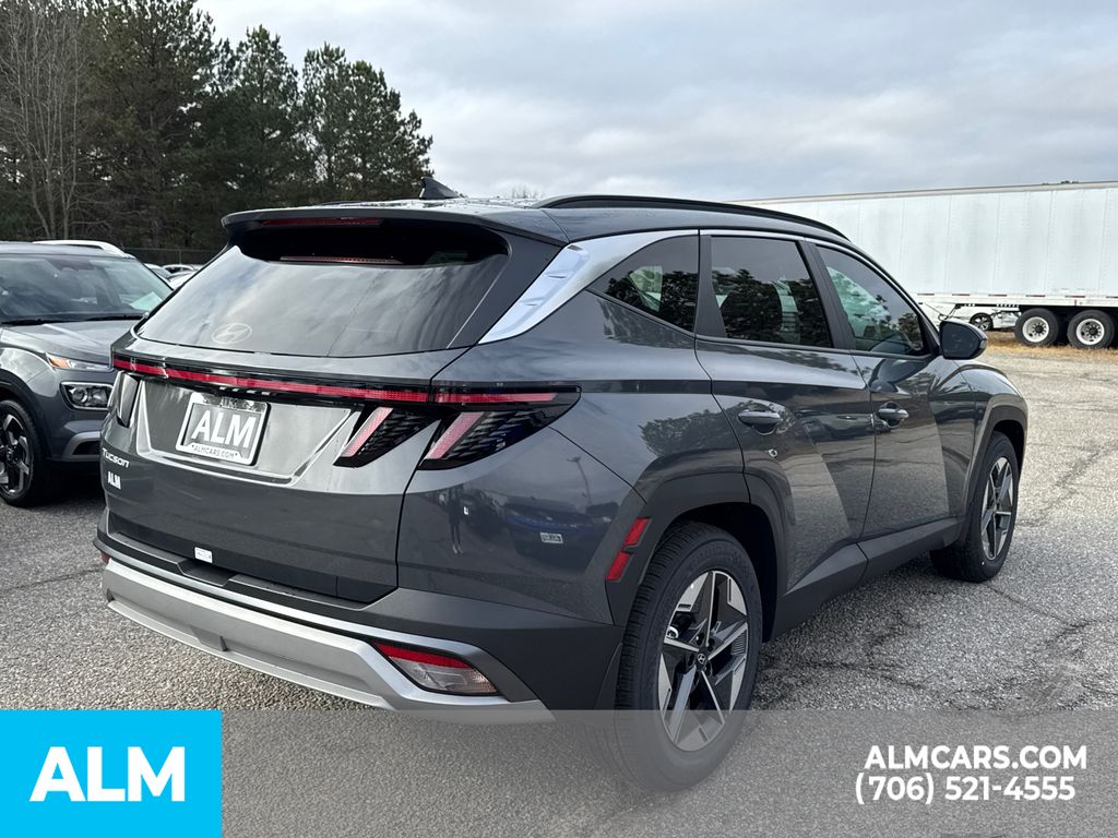 Used 2026 Gray Hyundai SEL Premium image 5
