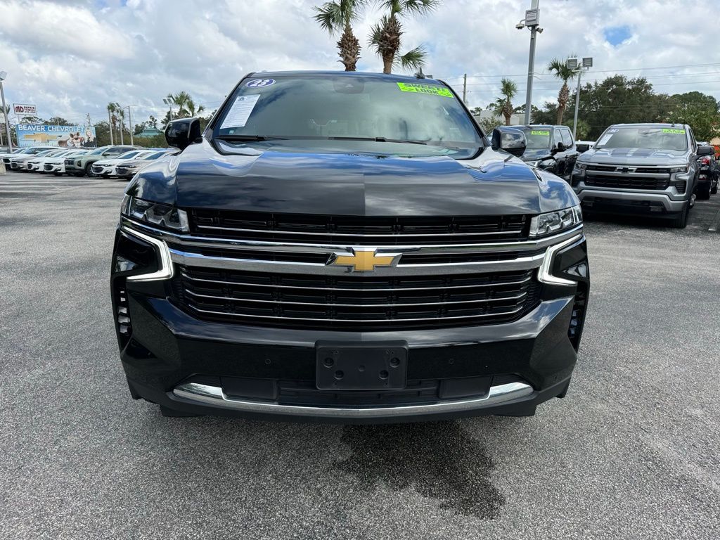 2023 Chevrolet Suburban LT 3