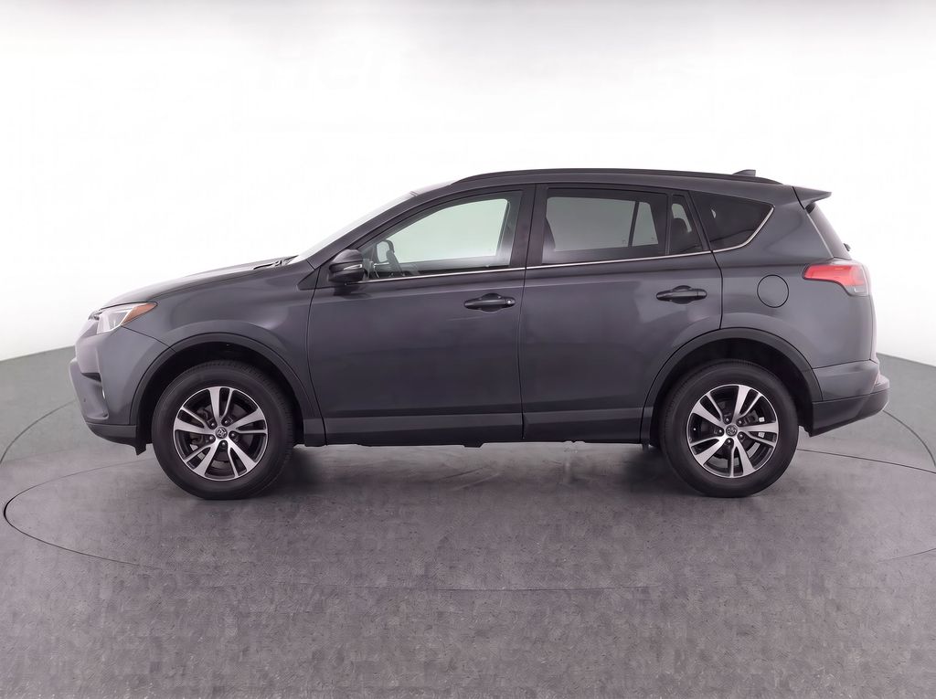 Thumbnail: 2017 Toyota RAV4 - 6