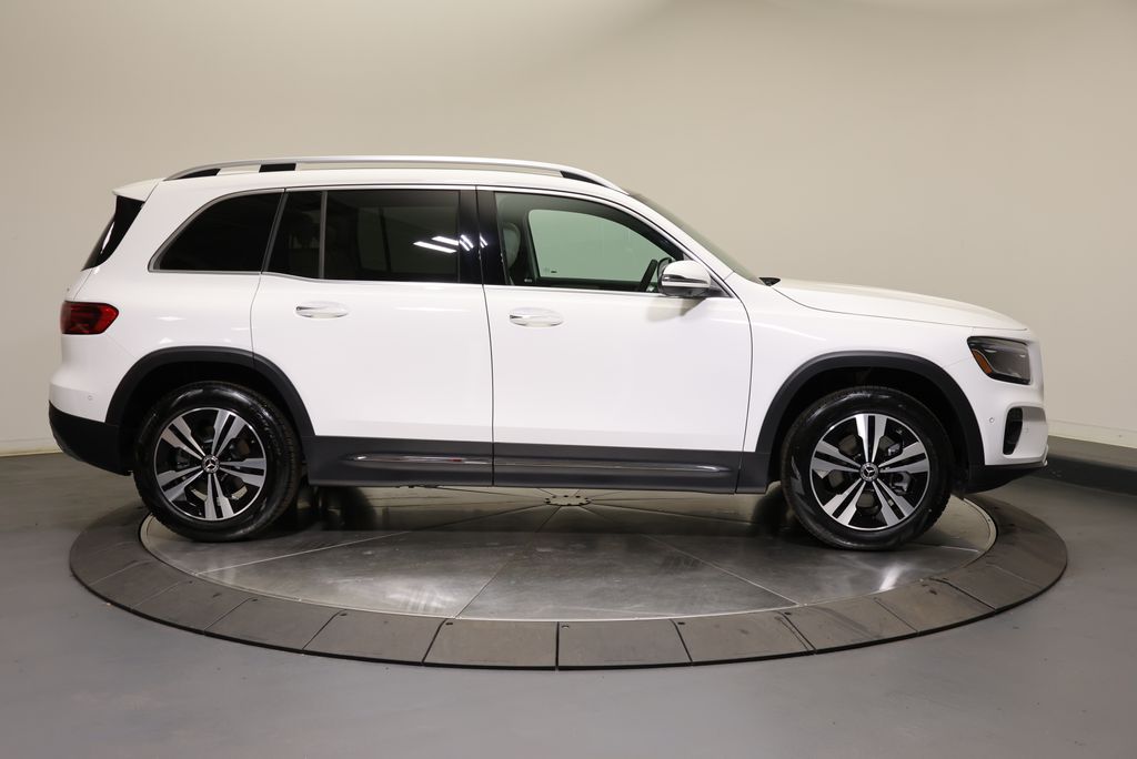 Thumbnail: 2026 Mercedes-Benz GLB - 8