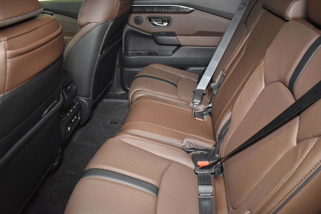 2025 Honda Pilot Elite 24