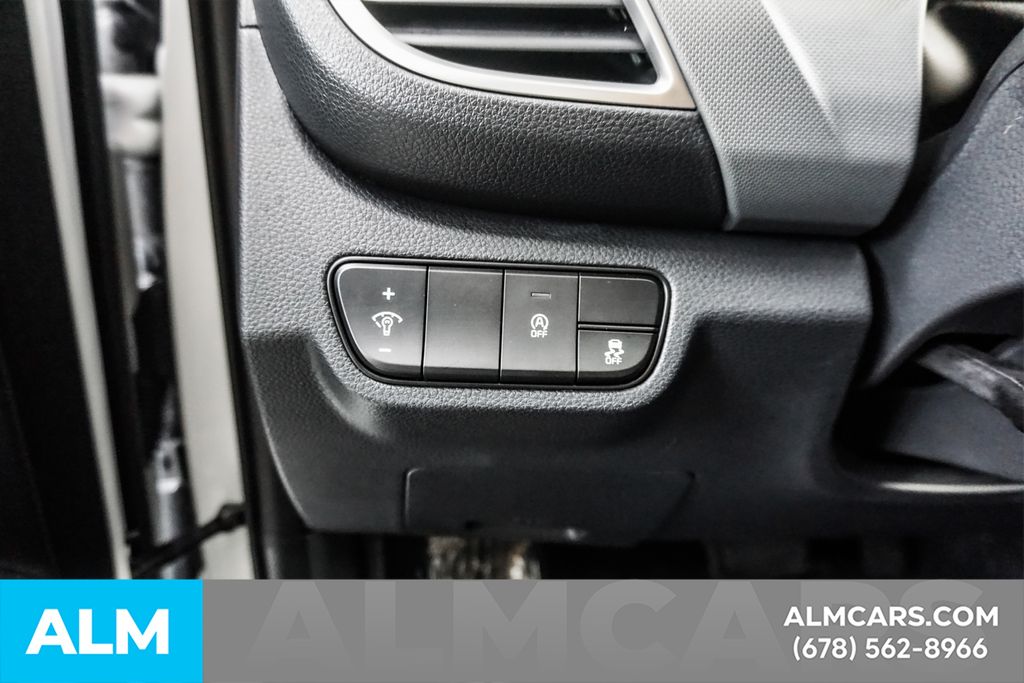 Used 2026 White Kia LX image 30