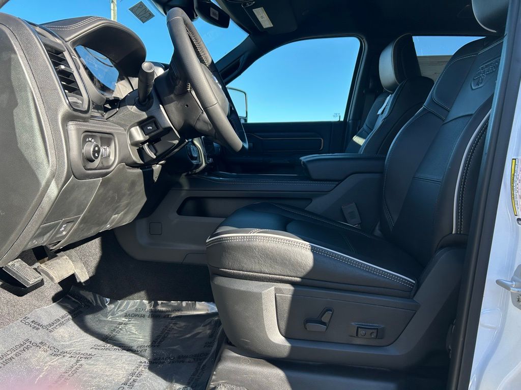 Ram25002