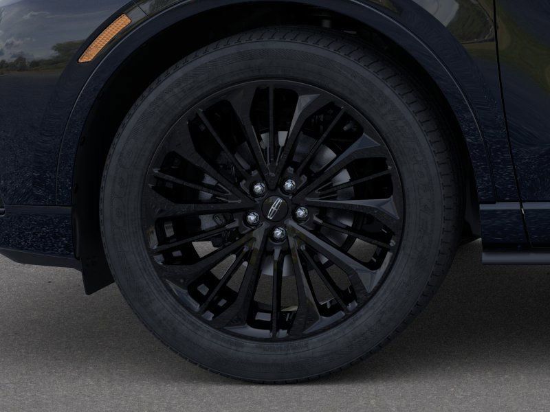 Thumbnail: 2025 Lincoln Corsair - 19