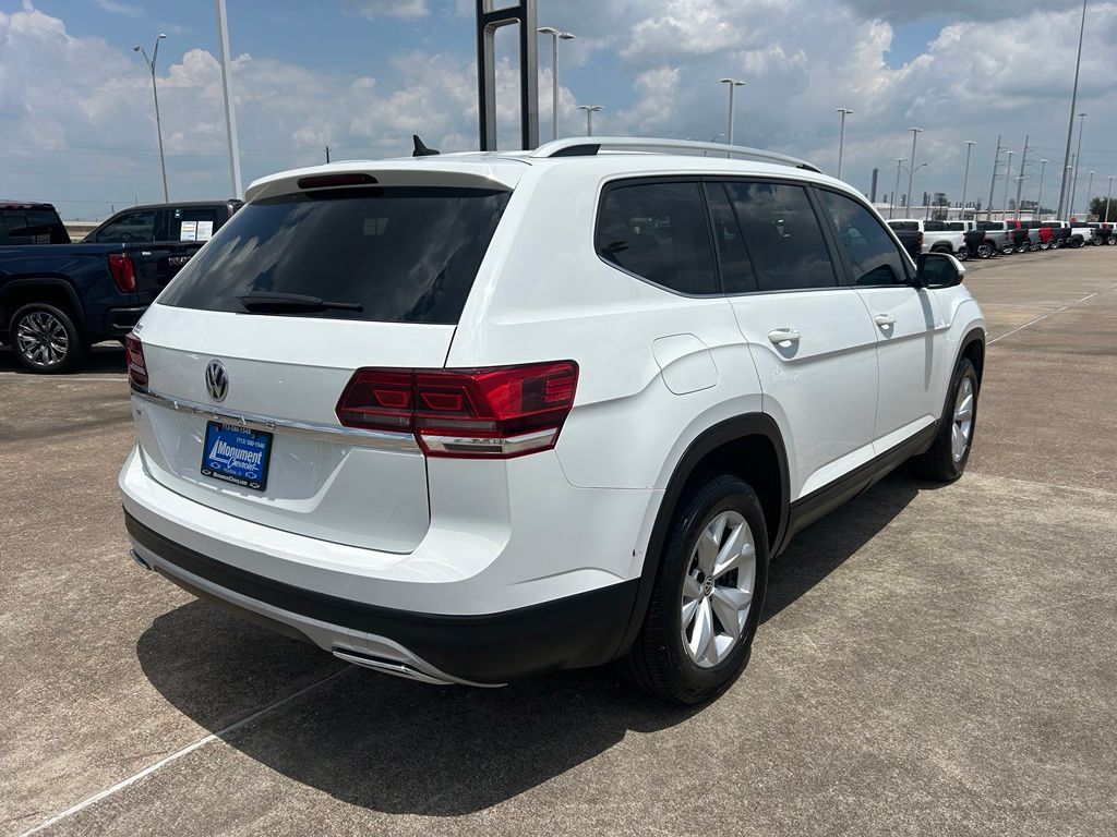 2019 Volkswagen Atlas 2.0T SE w/Technology  at Community Toyota