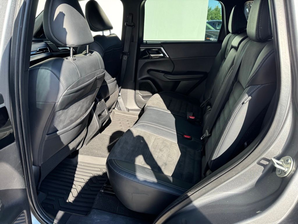 Used Car 2022 Mitsubishi Outlander  Se For Sale Under $25,000 In Georgetown, Texas