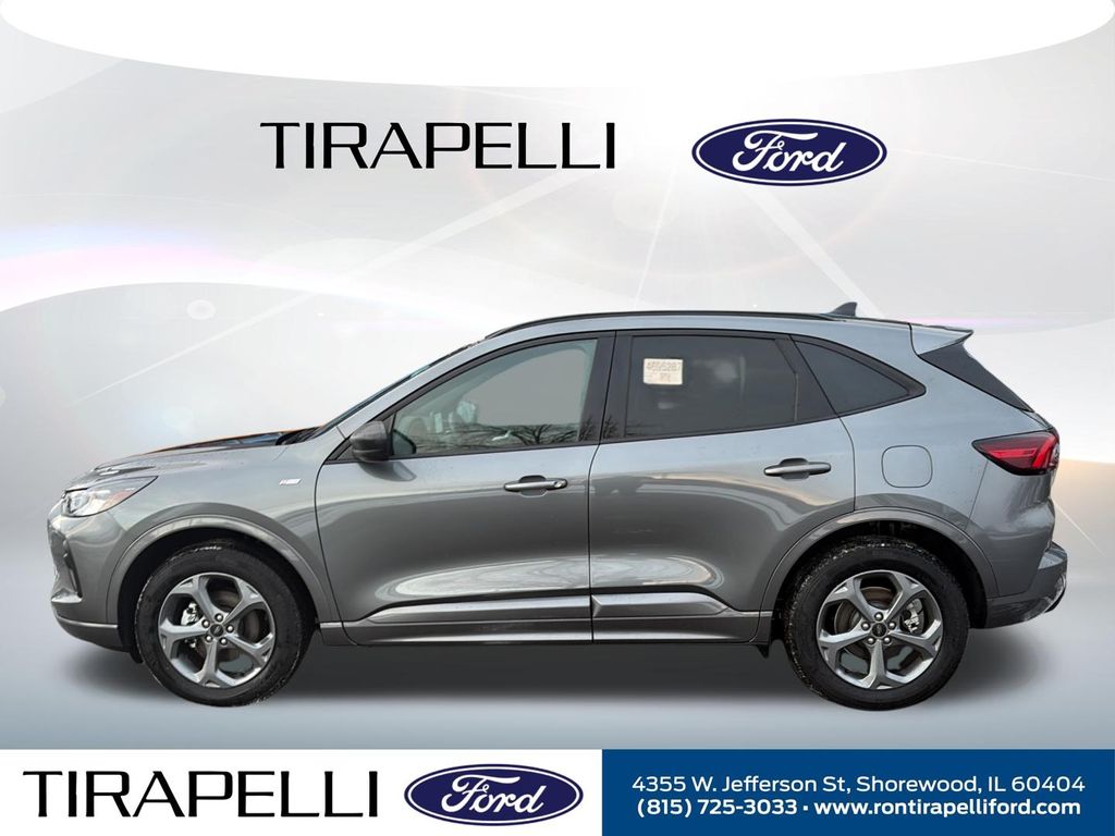 Certified Used 2024 Gray Ford ST-Line image 4