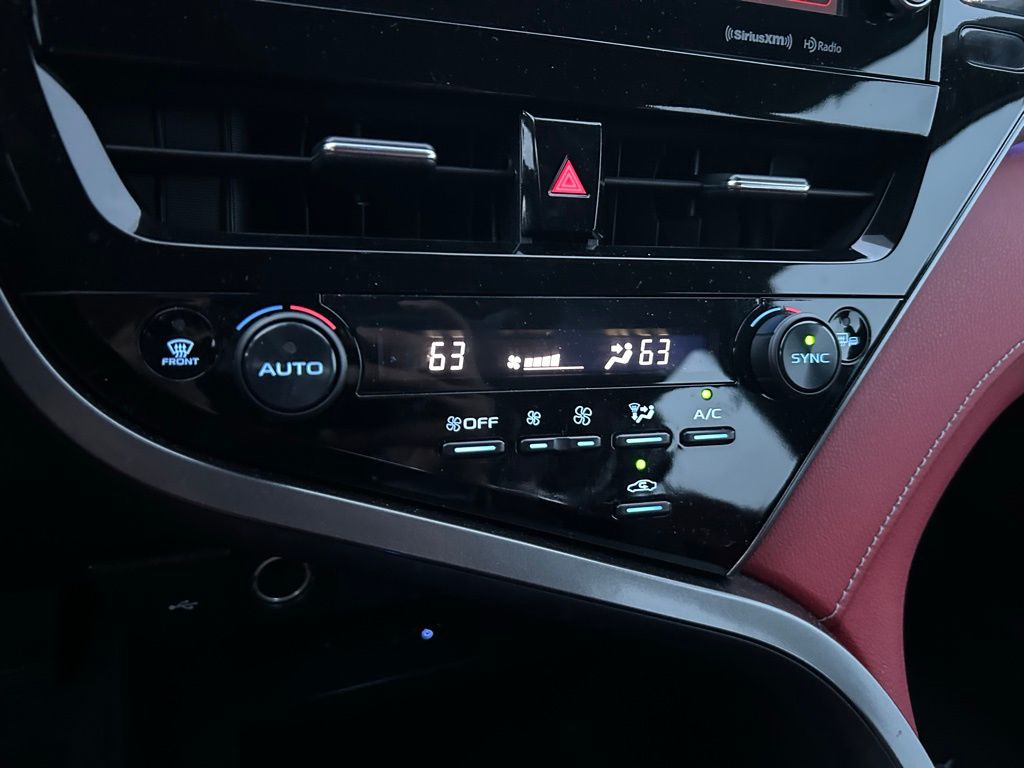 Thumbnail: 2023 Toyota Camry - 26