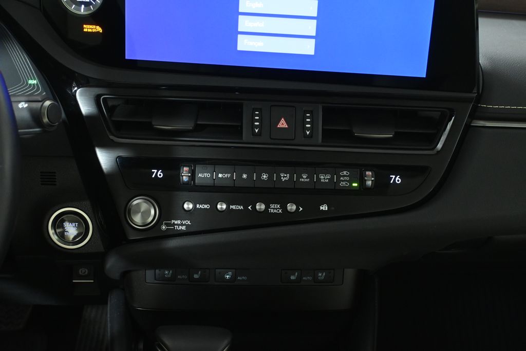 Thumbnail: 2025 Lexus ES - 23