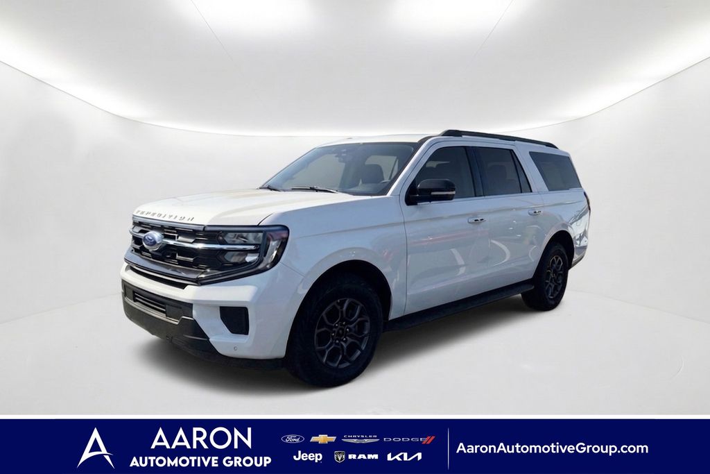 Oxford White 2025 Ford Expedition SUV / Crossover 4X2 Automatic