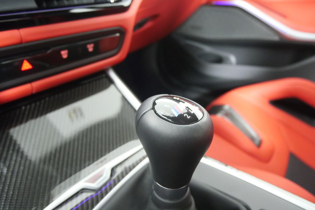 Thumbnail: 2025 BMW M3 - 30