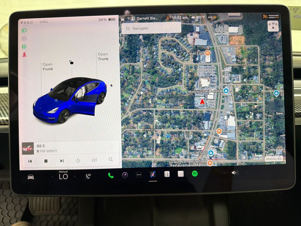 Used 2022  Tesla Long Range image 24