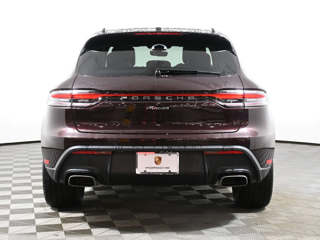 2024 Porsche Macan  6