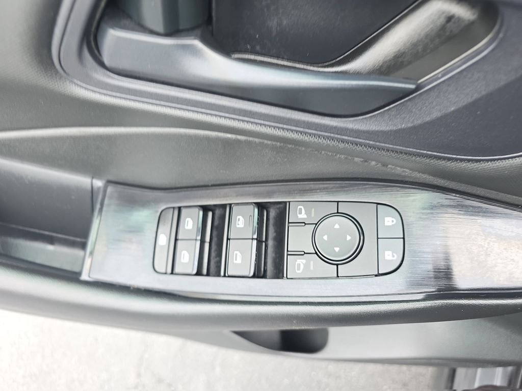 Used 2024 Nissan Rogue SUV