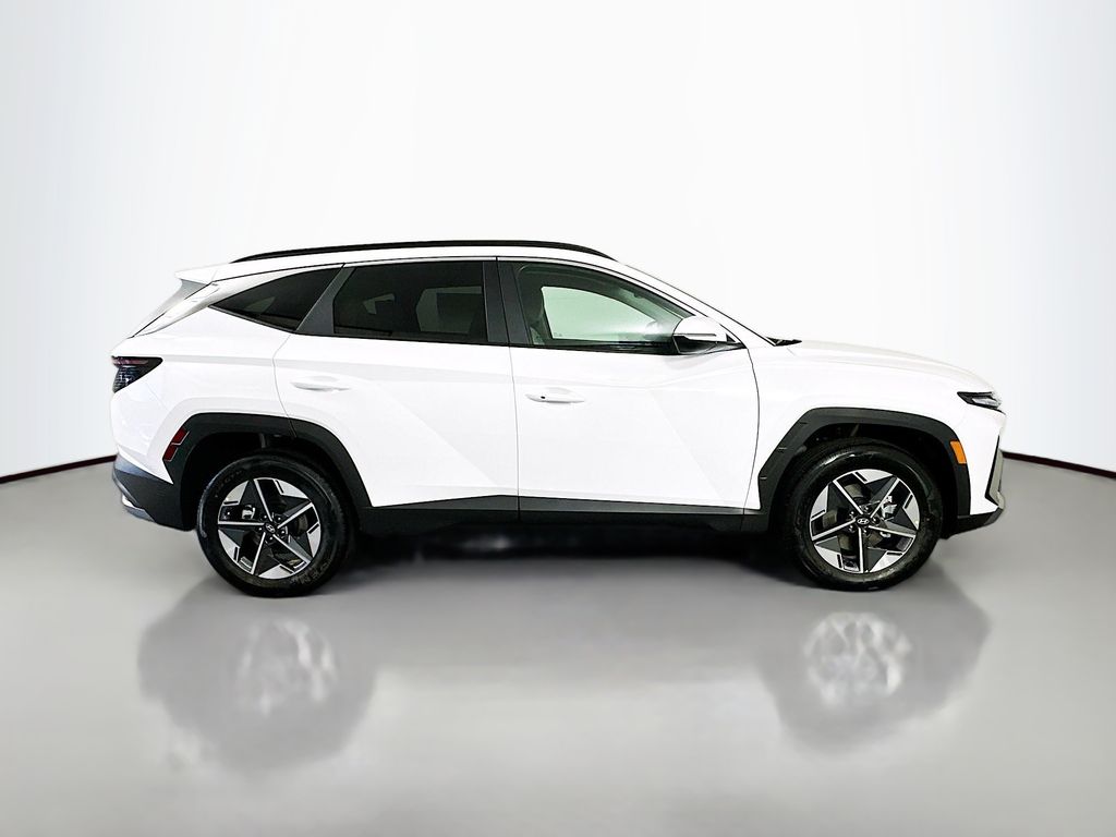 Thumbnail: 2026 Hyundai Tucson - 4