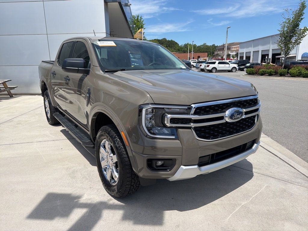 2025 Ford Ranger XLT 4x4 SuperCrew 5' Box's photo
