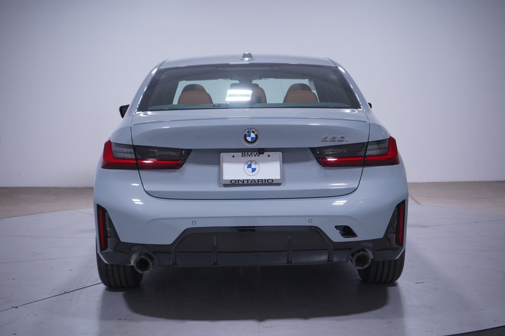 Thumbnail: 2026 BMW 3 Series - 5