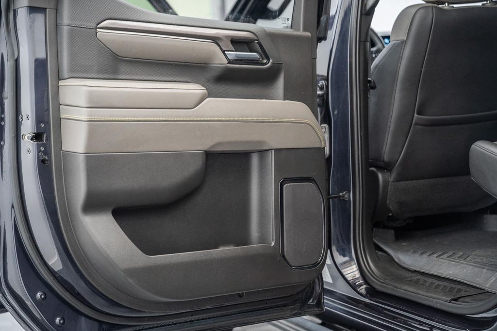 ChevroletSilverado 150043
