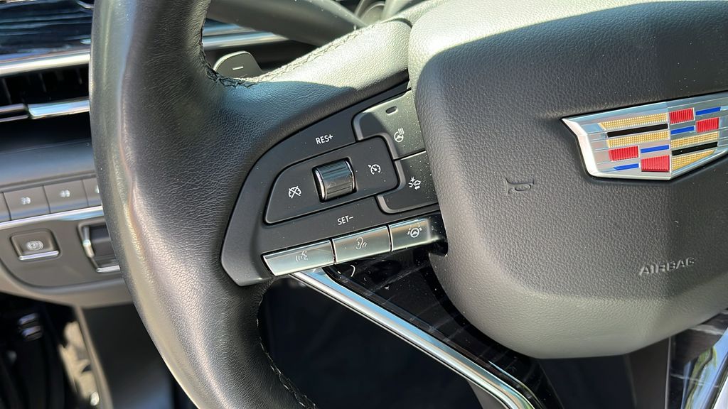 2022 Cadillac Escalade ESV Sport 14