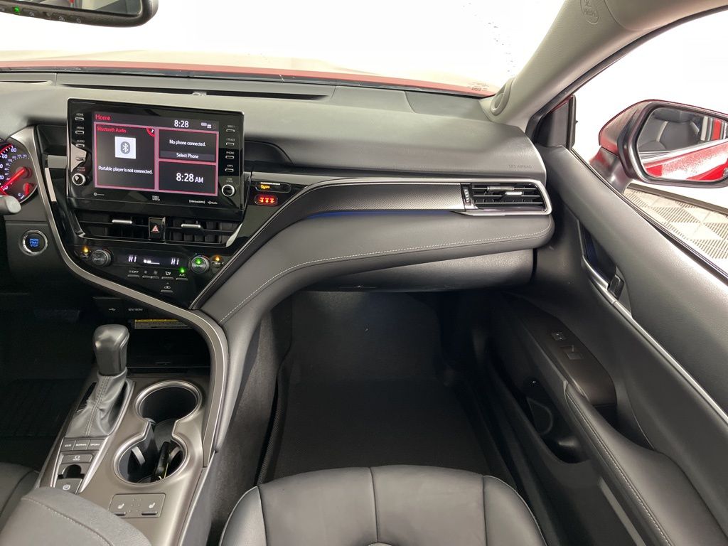 Thumbnail: 2021 Toyota Camry - 18