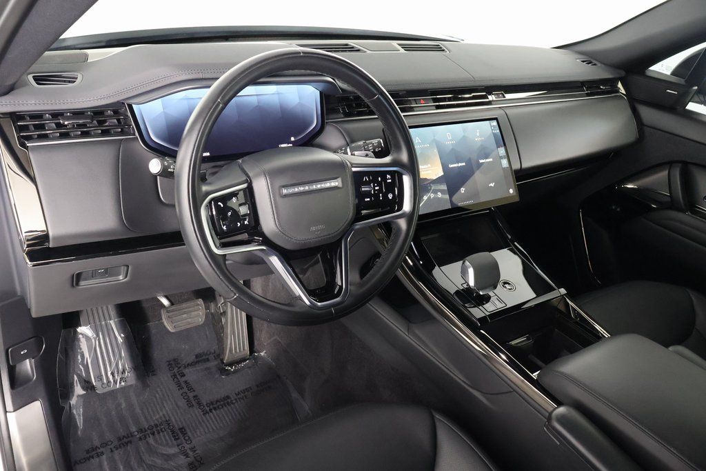 Thumbnail: 2024 Land Rover Range Rover Sport - 7