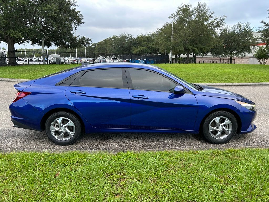 Thumbnail: 2021 Hyundai Elantra - 6