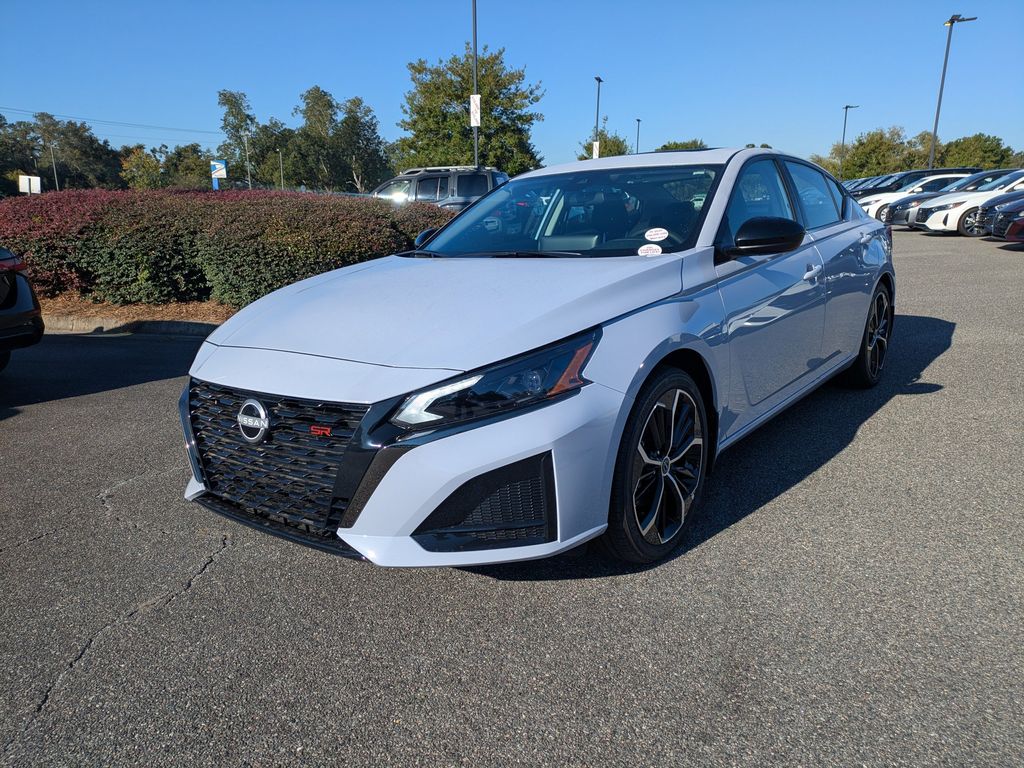 New 2025 Nissan Altima Sedan