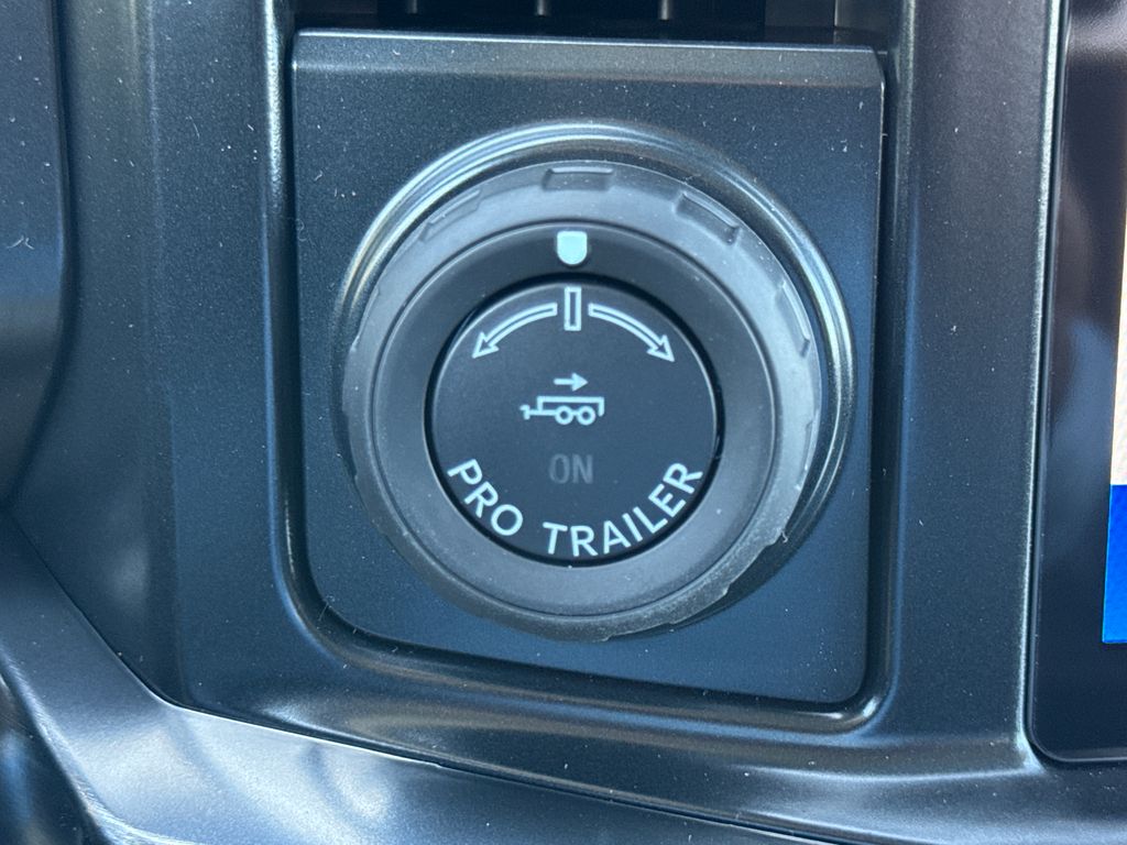 New 2026 Black Ford Lariat image 38