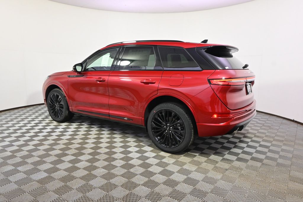 New 2026 Red Lincoln Premiere image 3