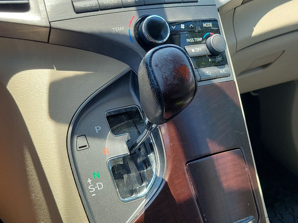 used 2011 Toyota Venza car, priced at $15,998