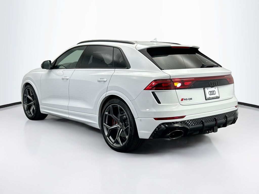 Thumbnail: 2025 Audi RS Q8 - 7