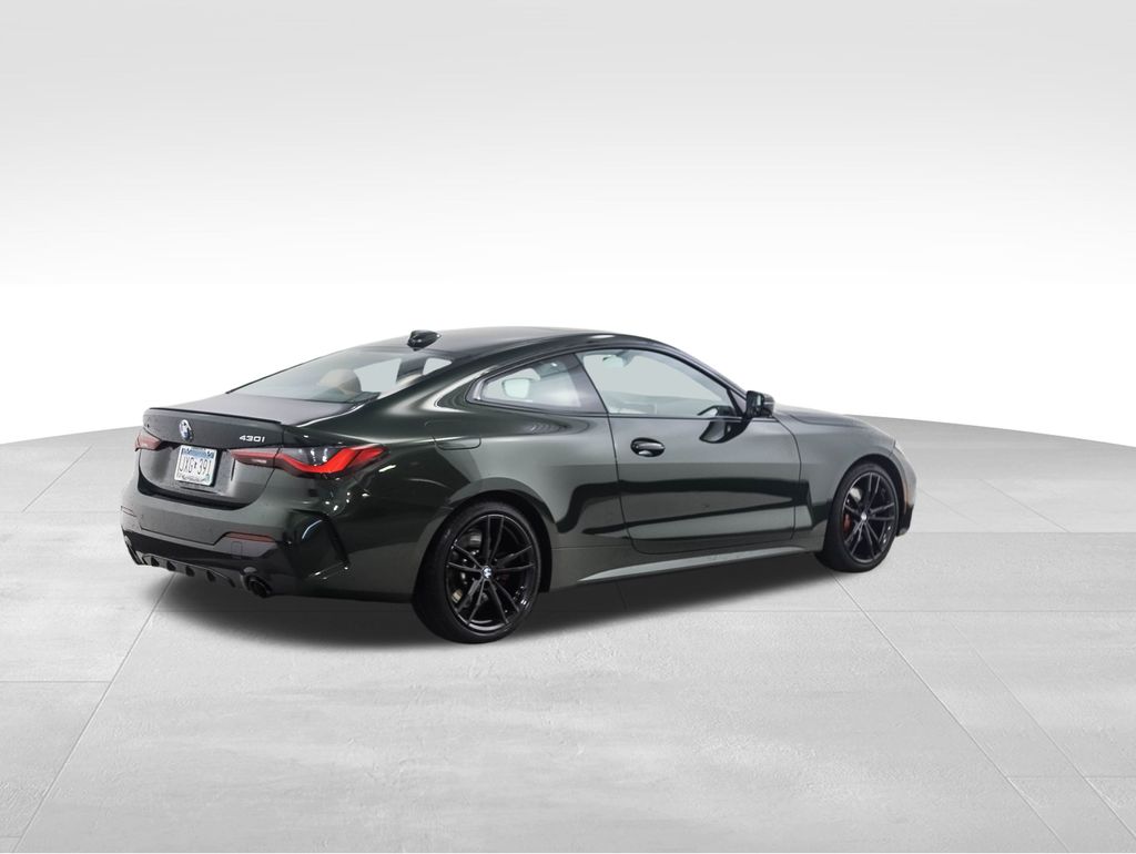 Thumbnail: 2023 BMW 4 Series - 5
