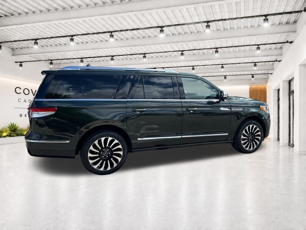 Used Car 2022 Lincoln Navigator L  Black Label For Sale Under $60,000 In Austin, Texas