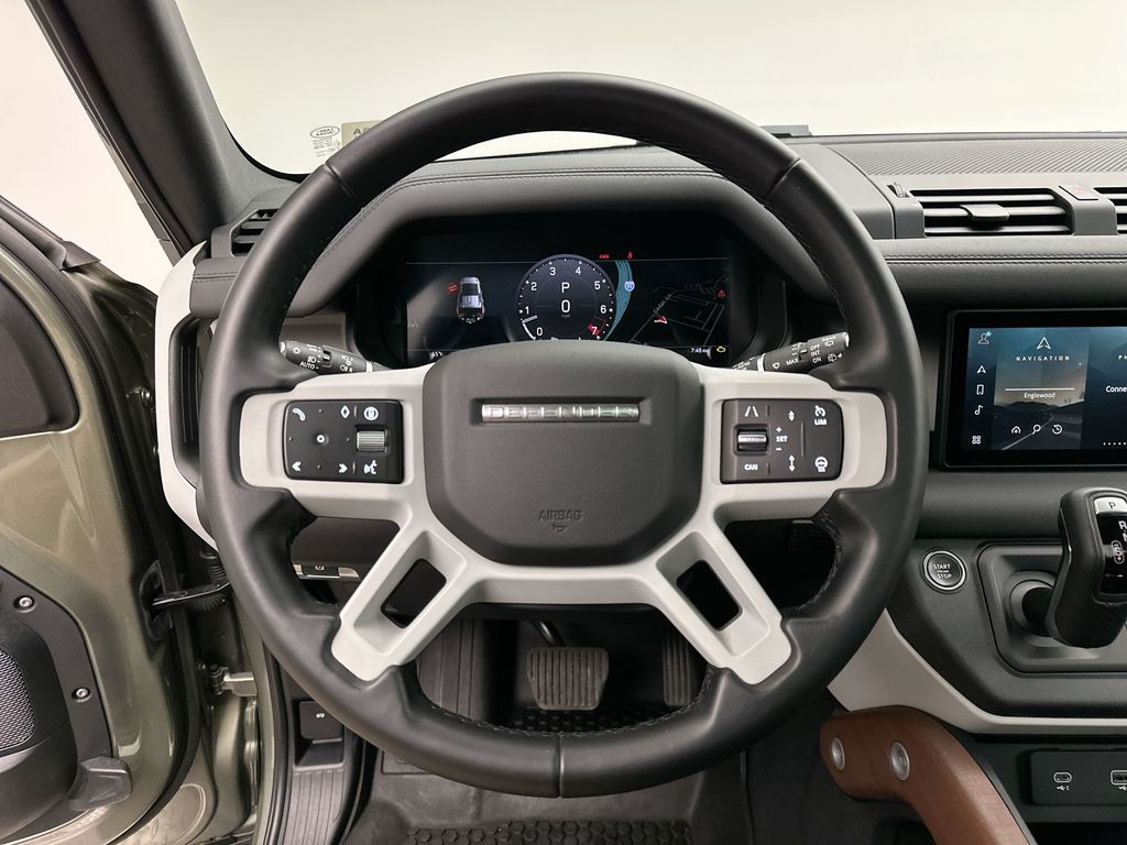 Thumbnail: 2024 Land Rover Defender - 30