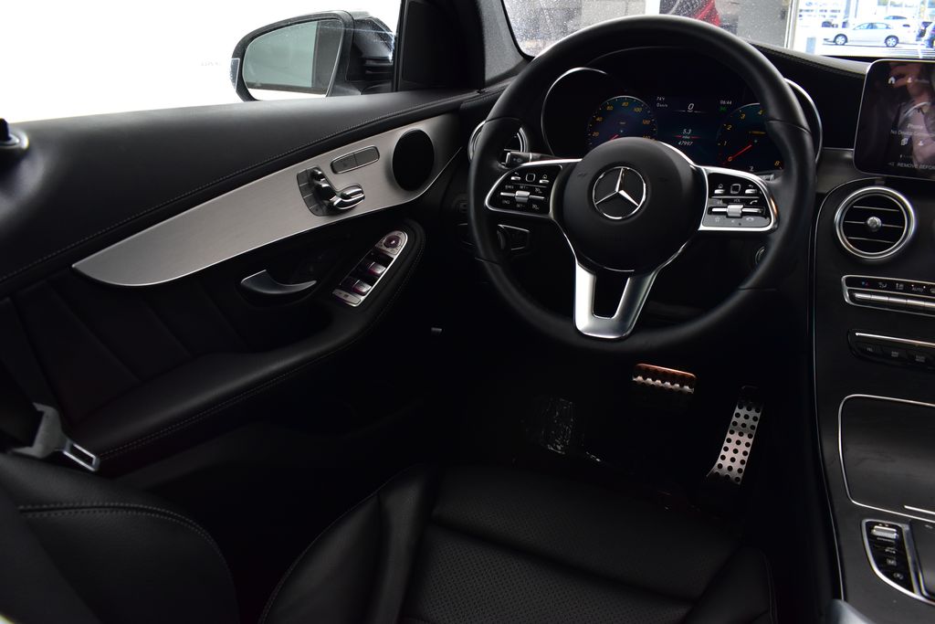 Thumbnail: 2023 Mercedes-Benz GLC - 24