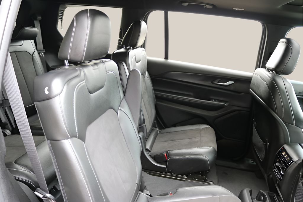 Used Car 2024 Jeep Grand Cherokee L  Altitude X For Sale Under $35,000 In Austin, Texas