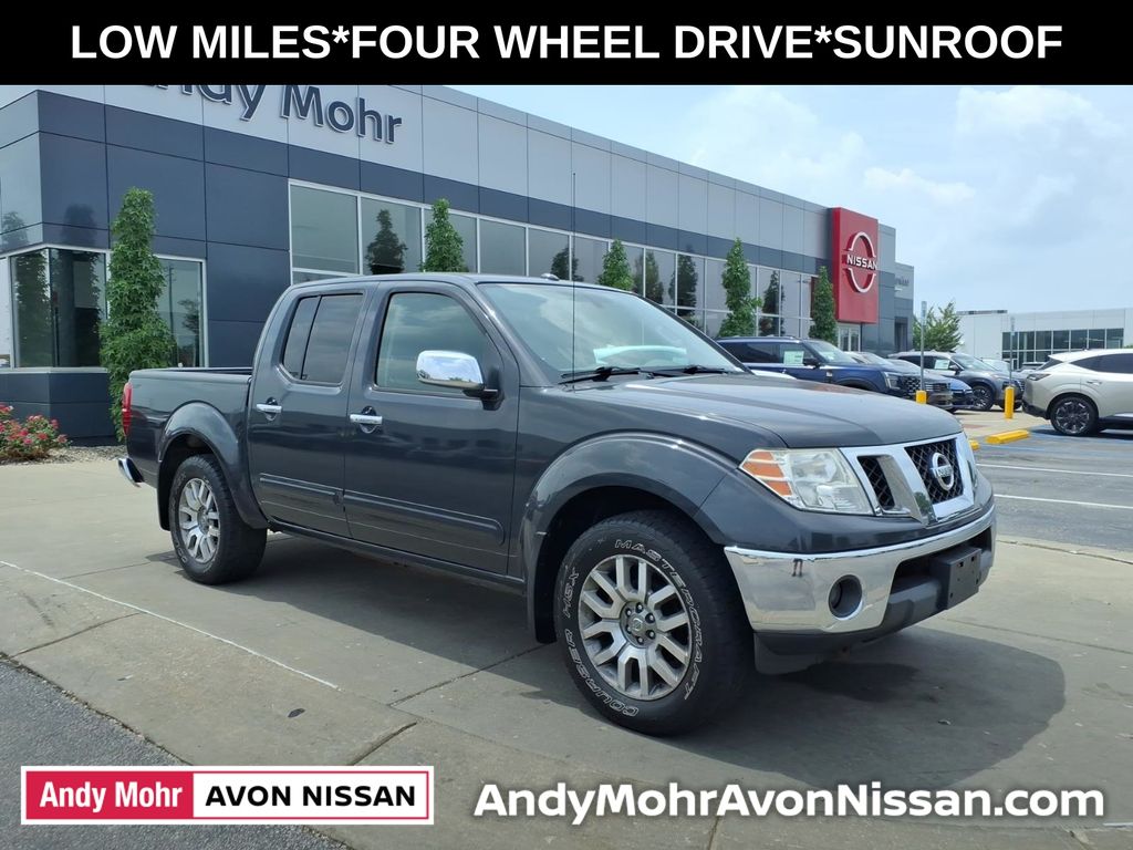 Night Armor 2013 Nissan Frontier Pickup Truck Four-Wheel Drive 5-Speed Automatic Overdrive