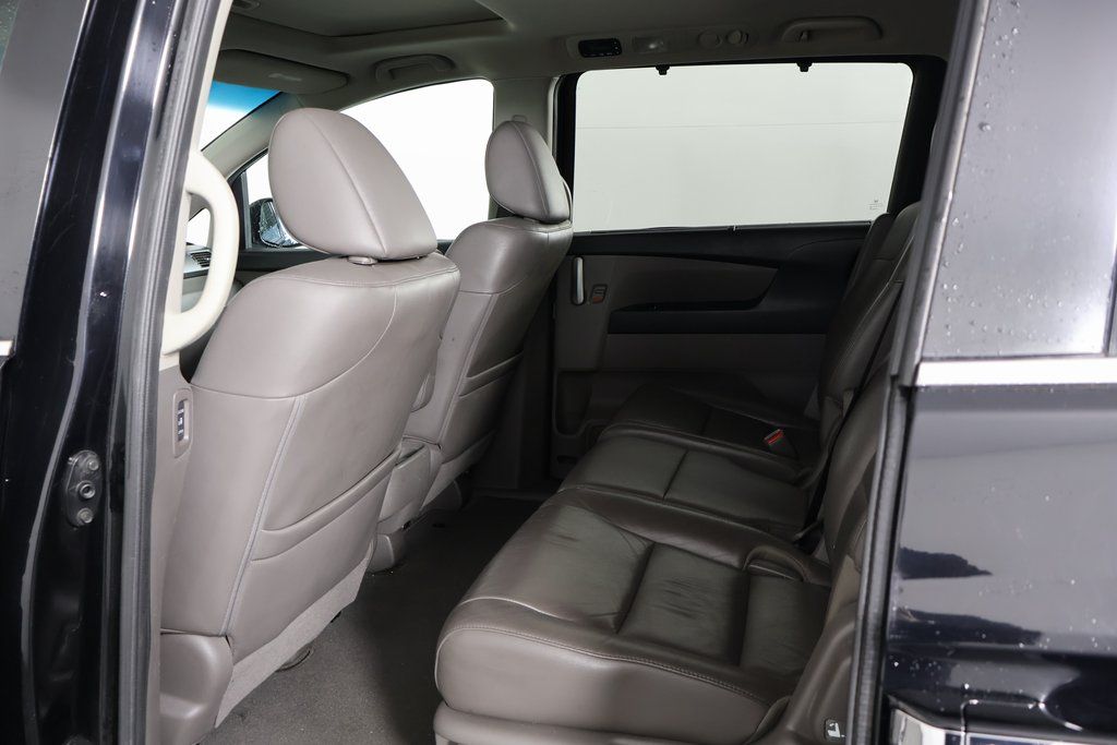 Thumbnail: 2012 Honda Odyssey - 9