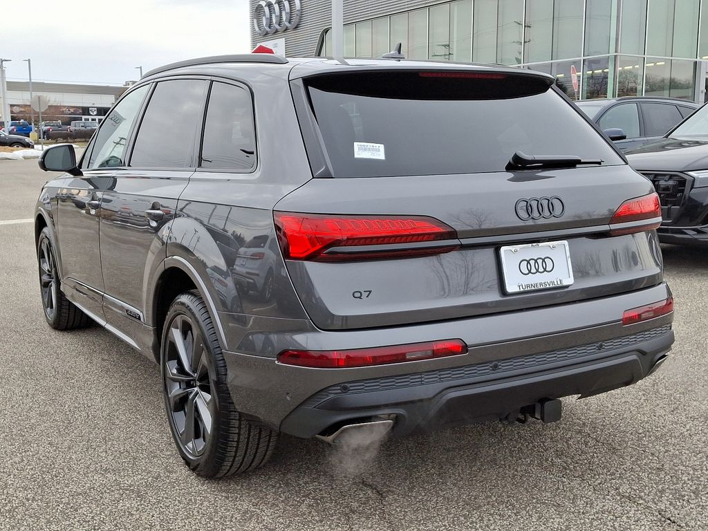 2025 Audi Q7 Premium Plus 3