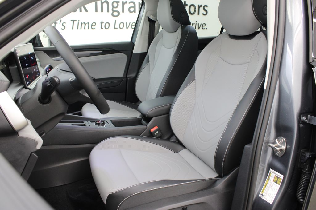 new 2026 Volkswagen Tiguan car, priced at $34,643