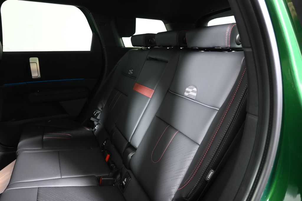 Thumbnail: 2027 MINI Cooper Countryman - 4