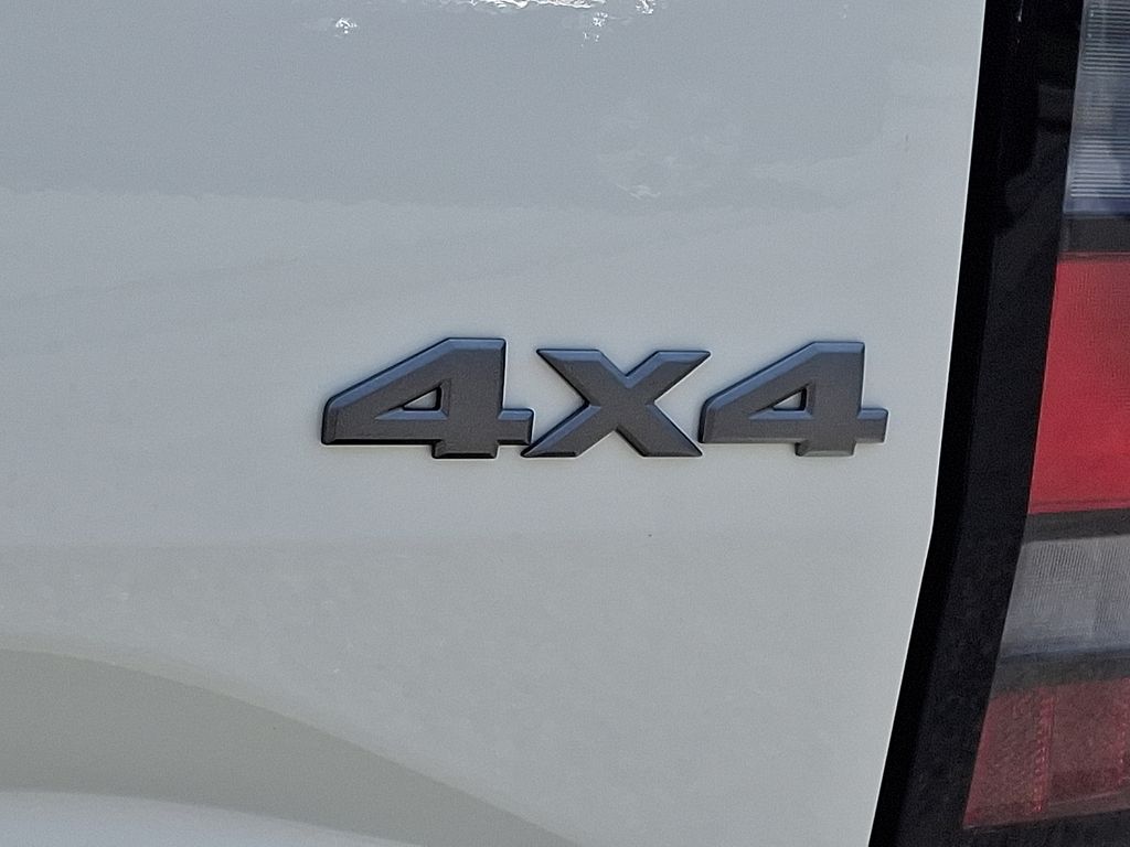 2026 Nissan Frontier — photo 19