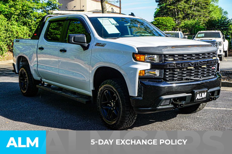 Used 2021 White Chevrolet Custom Trail Boss image 4