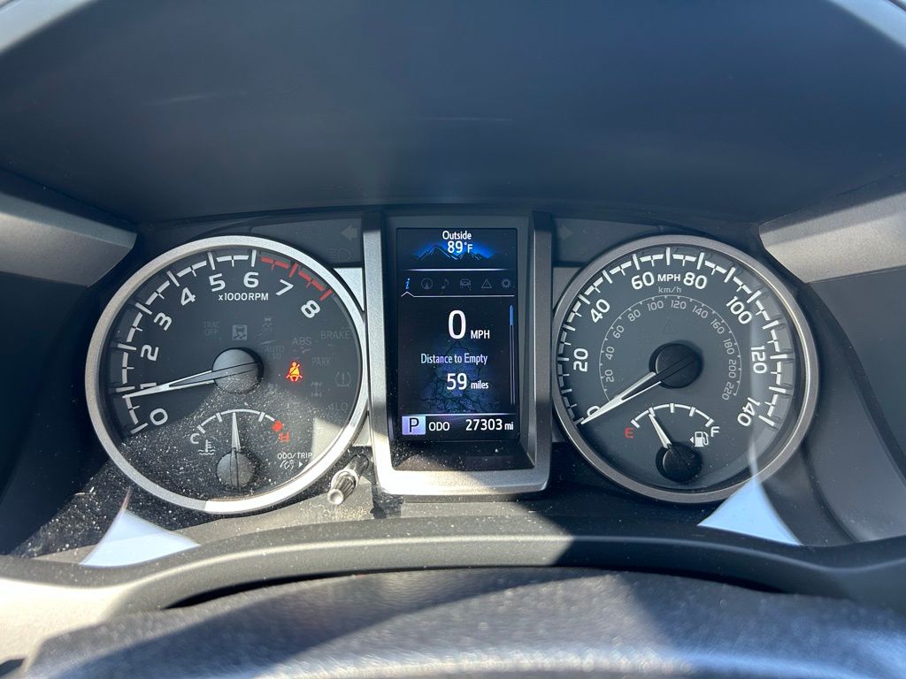 2023 Toyota Tacoma SR5 24